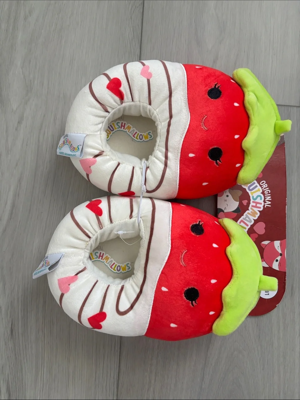 Squishmallows Scarlet The Strawberry Slippers Pink Hearts Chocolate Drizzle 13/1